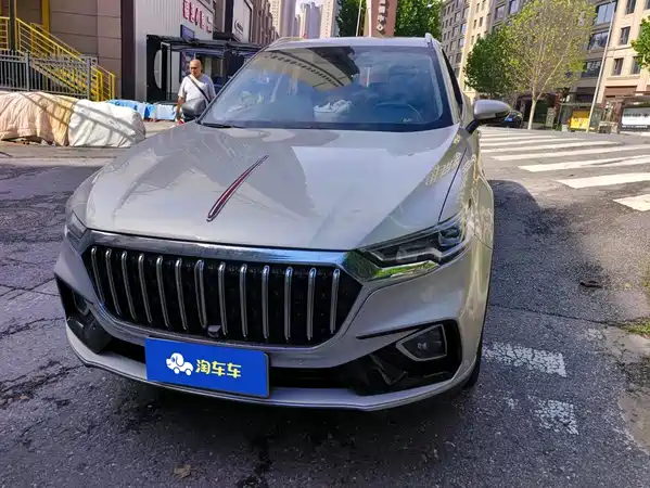 Hongqi HS5 2022