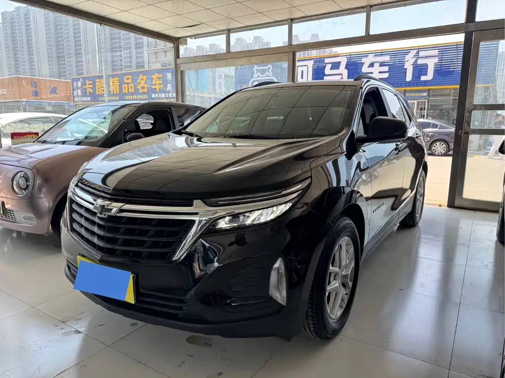 Chevrolet Equinox 2021 — фото 1