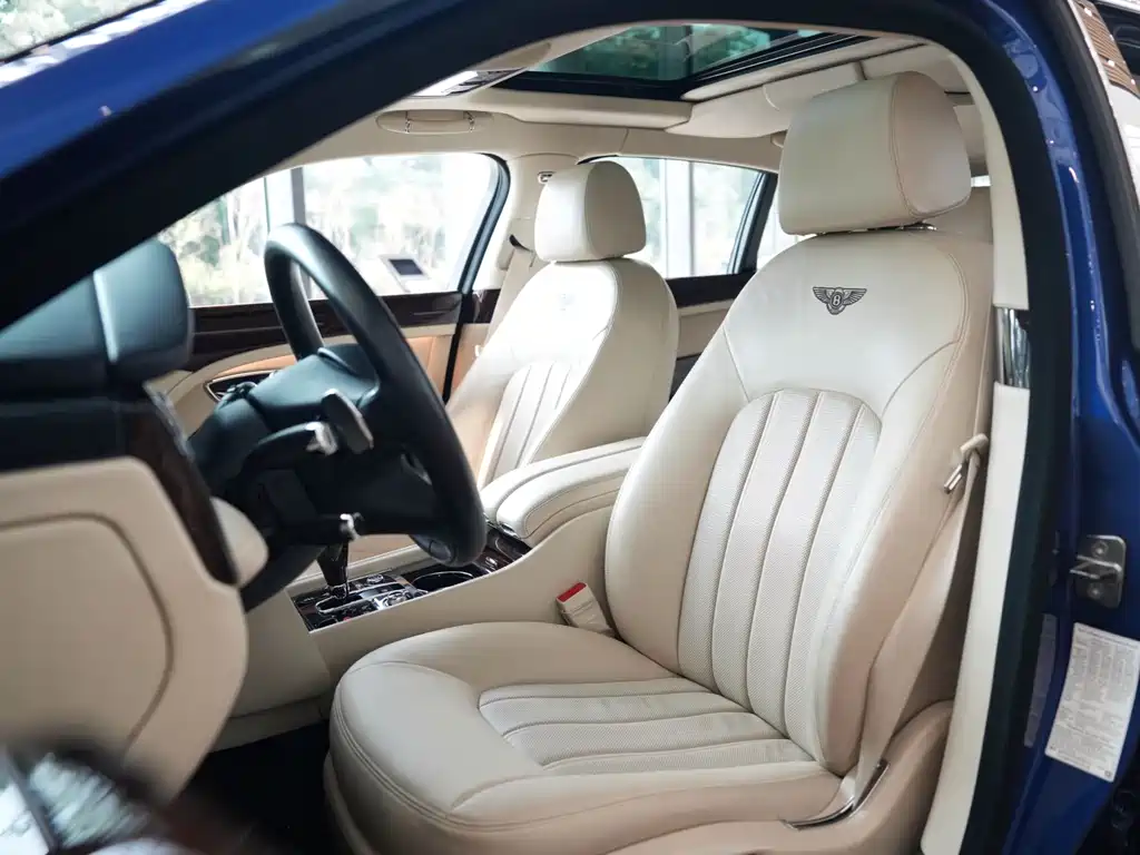 Bentley Mulsanne 2013 — фото 13