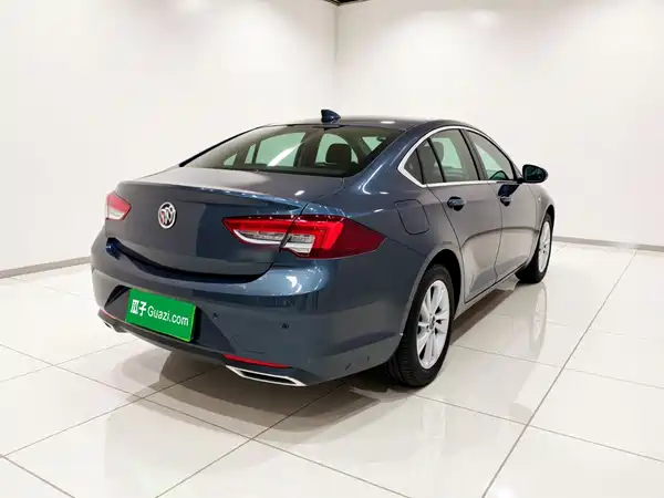 Buick Regal 2021