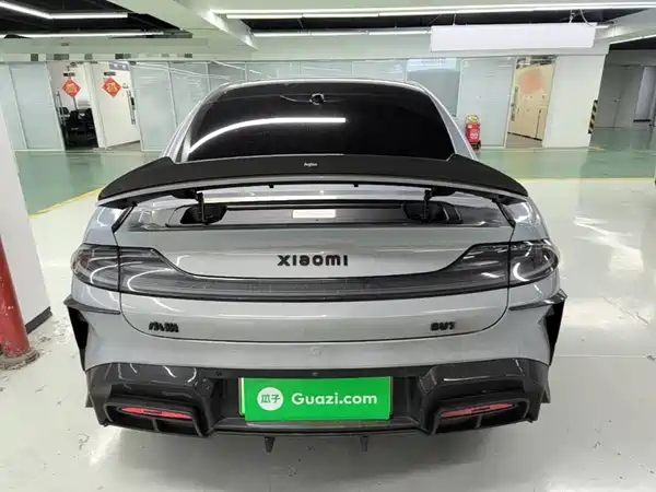Xiaomi SU7 2025