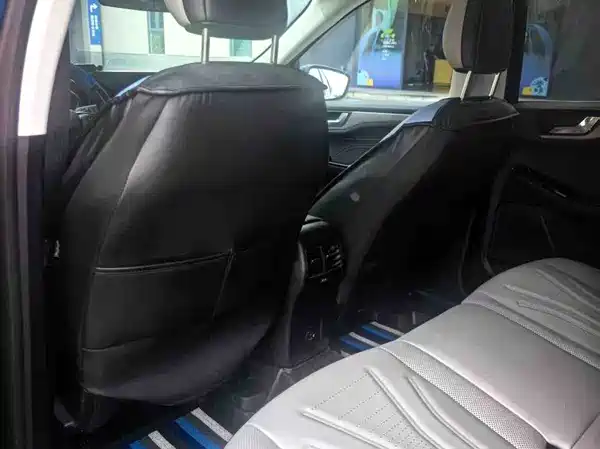 Ford Edge 2023