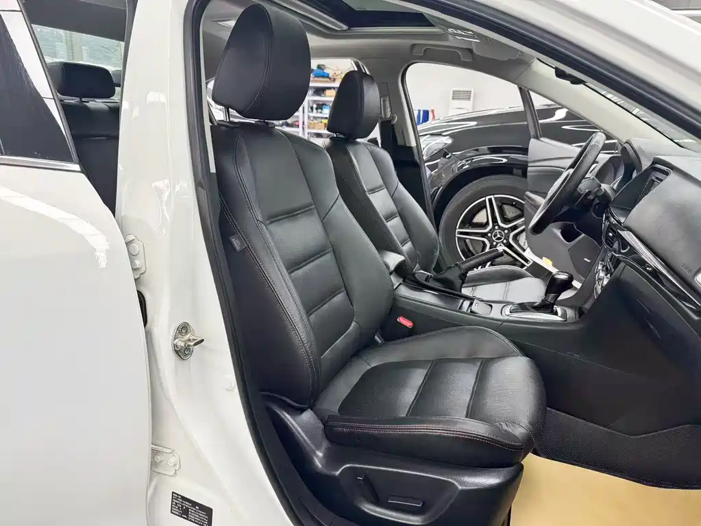 Mazda Atenza 2015 — фото 18
