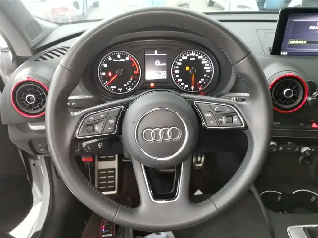 Audi A3 2020 — фото 11