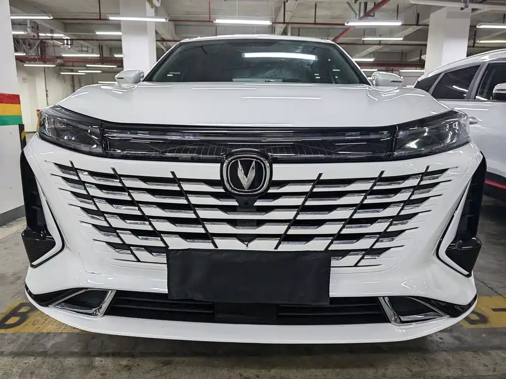 Changan CS75 PLUS 2024 — фото 2