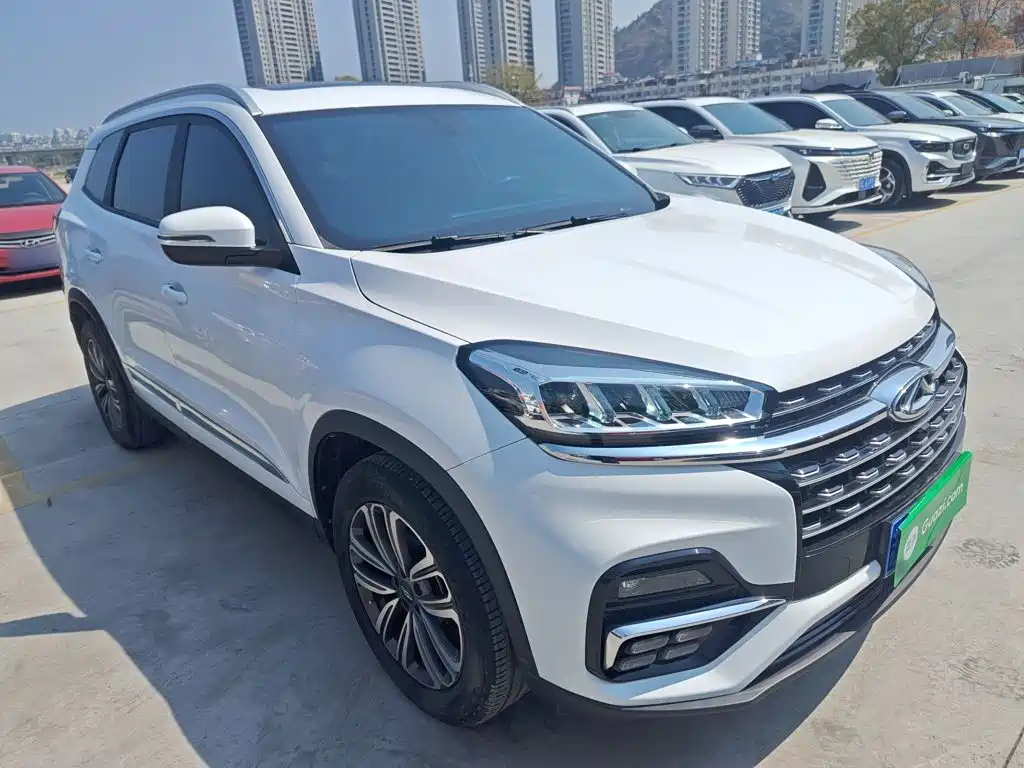 Chery Tiggo 8 2023 — фото 22