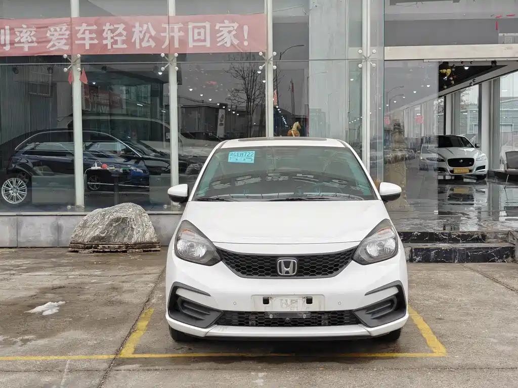Honda Fit 2022 — фото 2