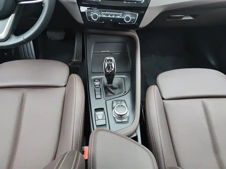 BMW X1 2021 — фото 16