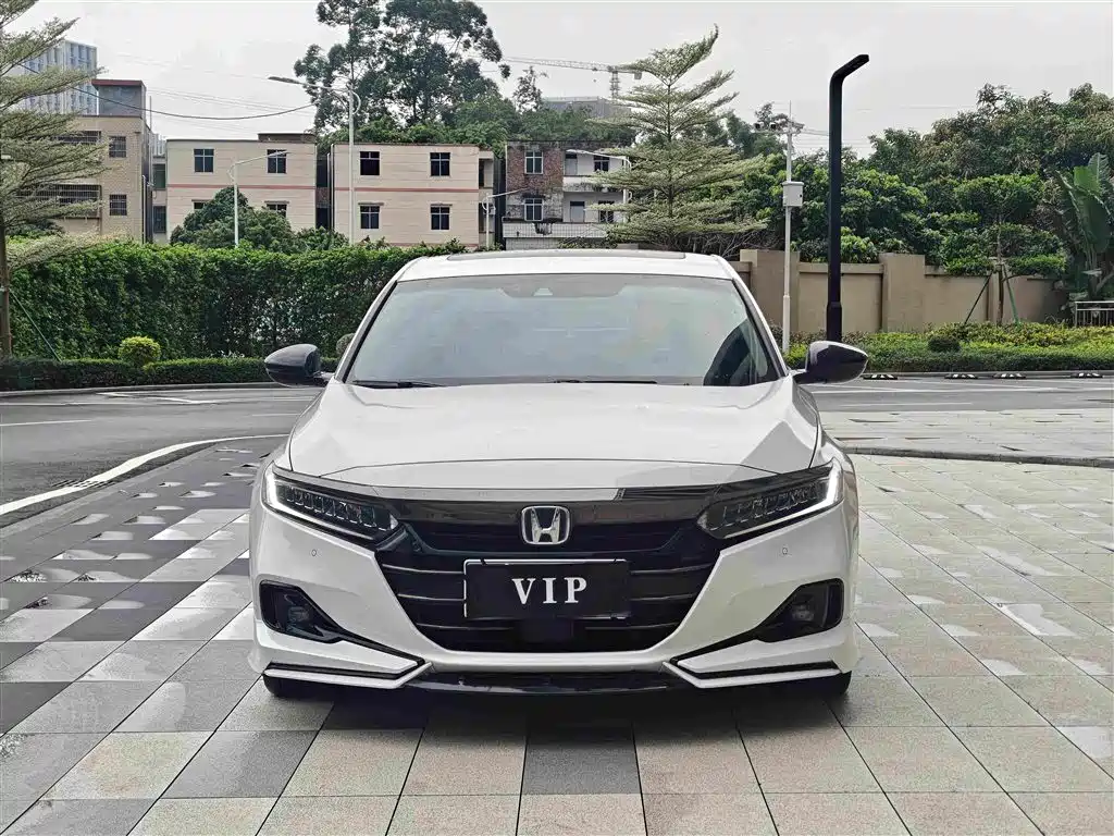 Honda Accord 2023 — фото 2
