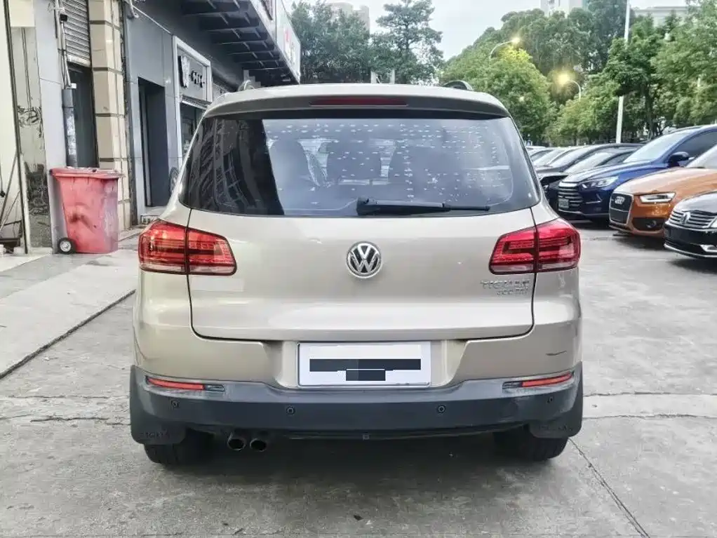 Volkswagen Tiguan 2016 — фото 8
