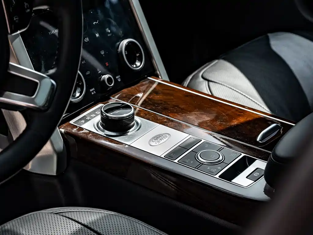 Land Rover Range Rover 2021 — фото 11