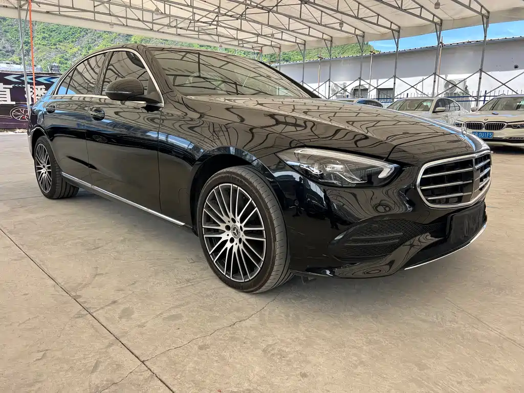 Mercedes-Benz C-Class 2024 — фото 13