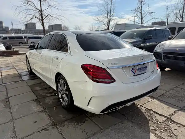 Mercedes-Benz C-Class 2015