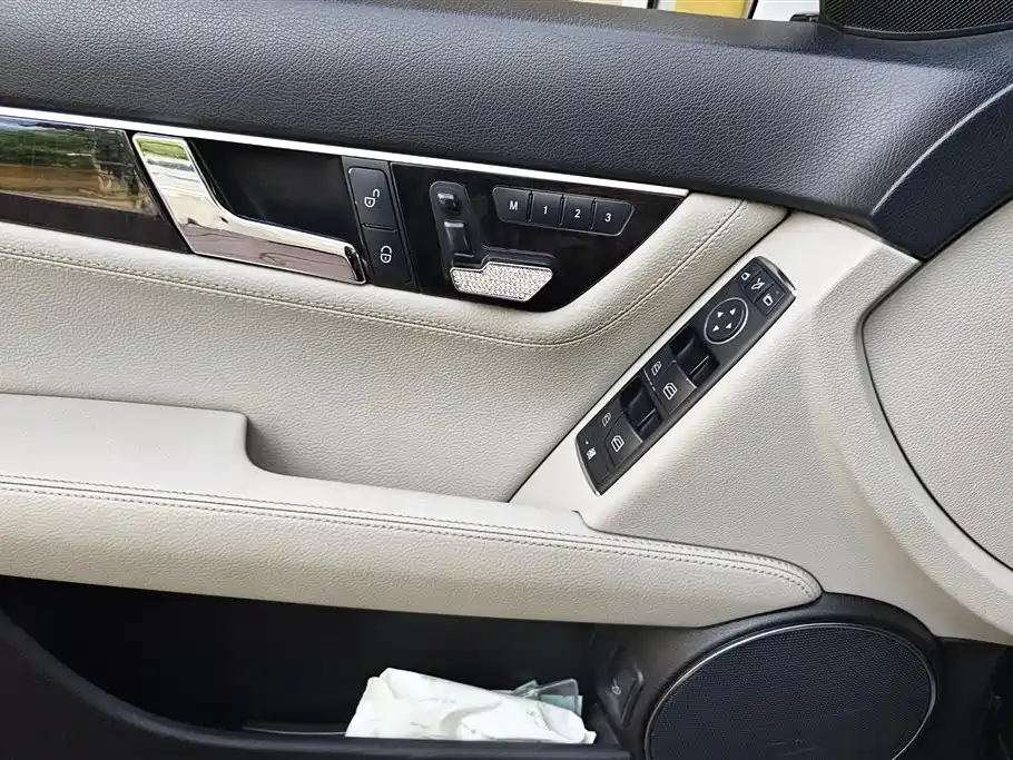 Mercedes-Benz C-Class 2013