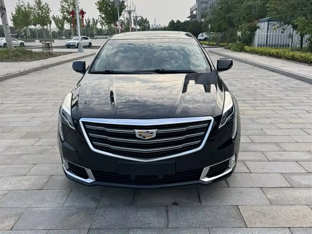 Cadillac XTS 2018 — фото 8