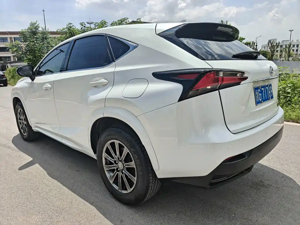 Lexus NX 2017 — фото 4