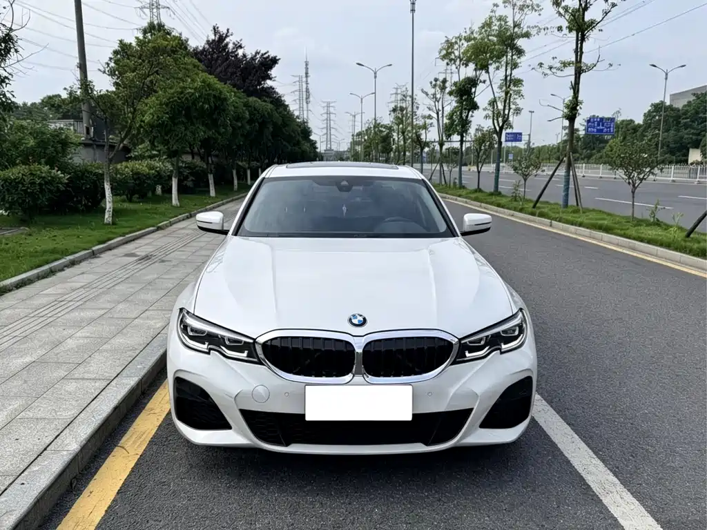 BMW 3 Series 2022