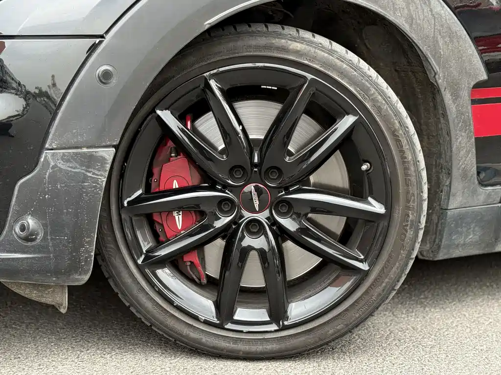 MINI JCW Clubman 2022 — фото 21
