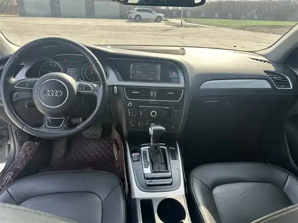 Audi A4L 2013