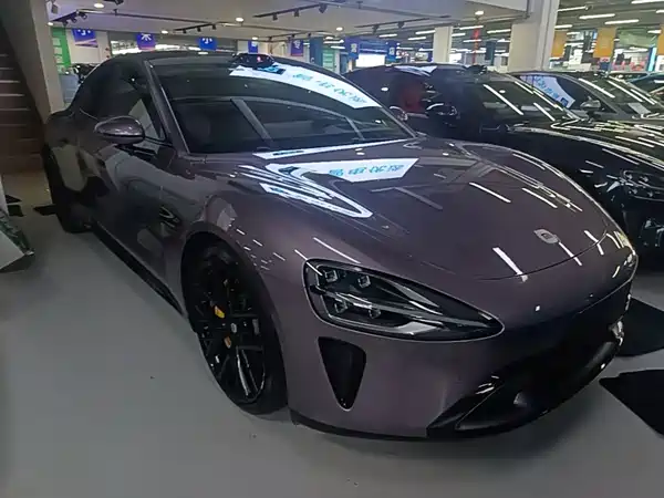 Xiaomi SU7 2025