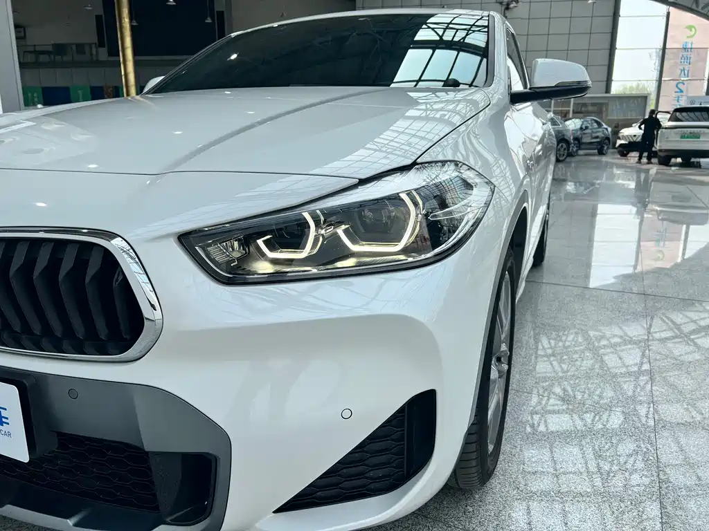 BMW X2 2021 — фото 15