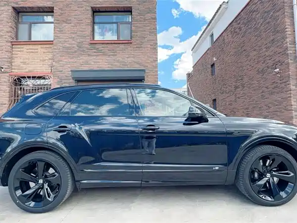 Bentley Bentayga 2021