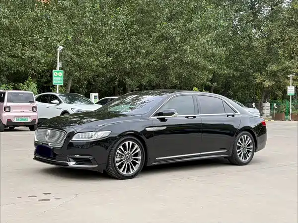 Lincoln Continental 2018
