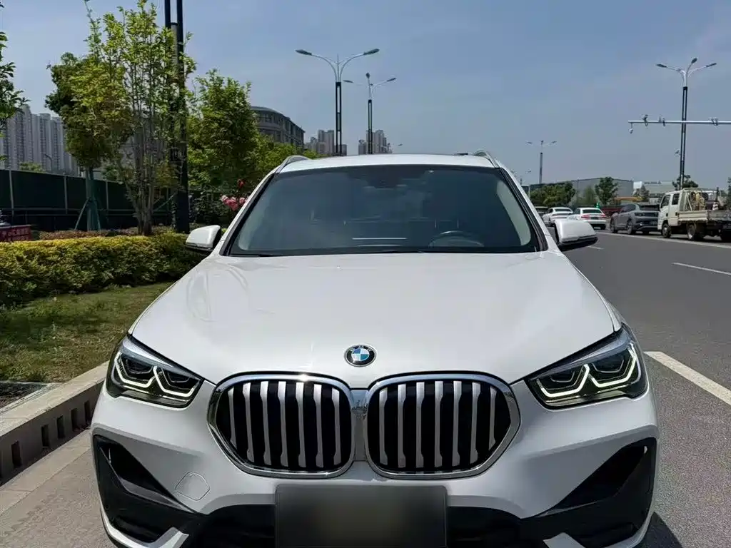 BMW X1 2023 — фото 3
