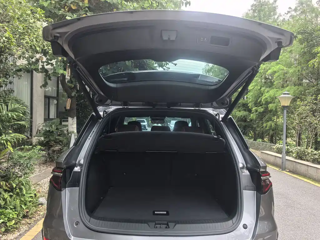 BYD Song Pro New Energy 2022 — фото 24