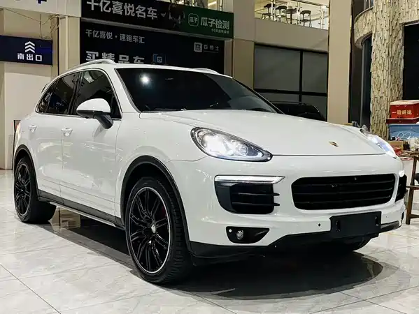 Porsche Cayenne 2015