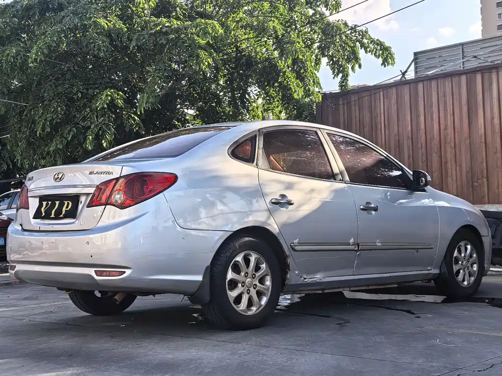 Hyundai Elantra 2008