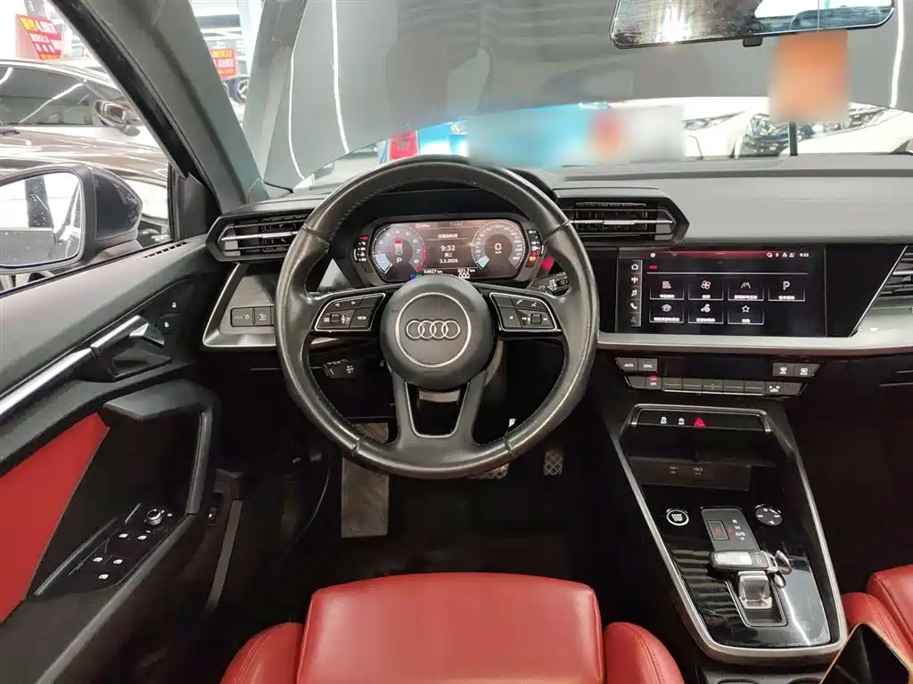 Audi A3 2021 — фото 11