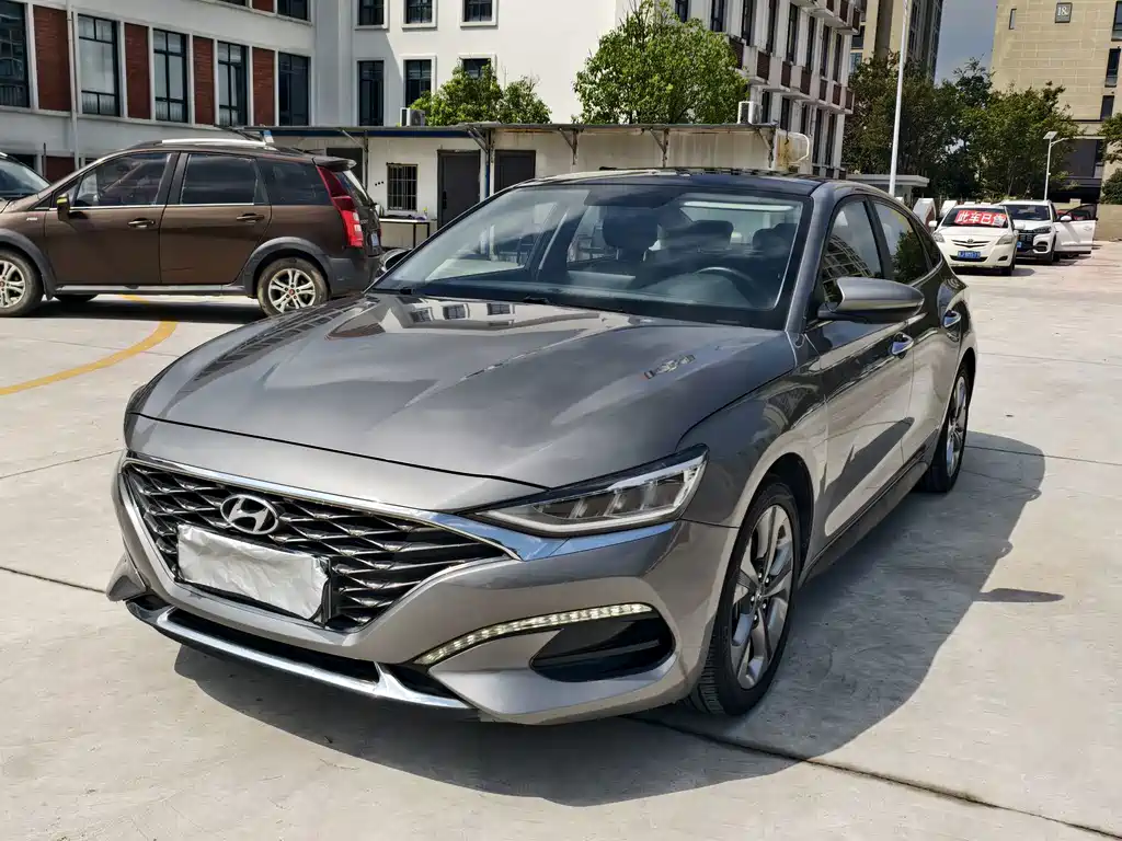 Hyundai Festa 2019 — фото 1