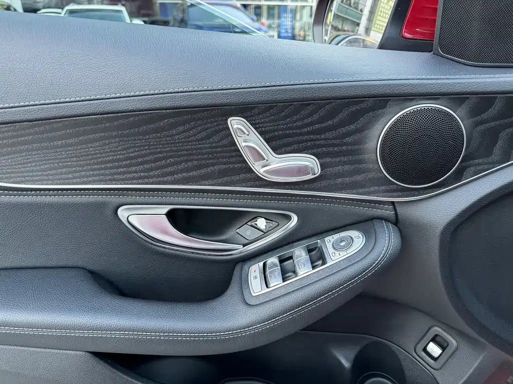 Mercedes-Benz C-Class 2015