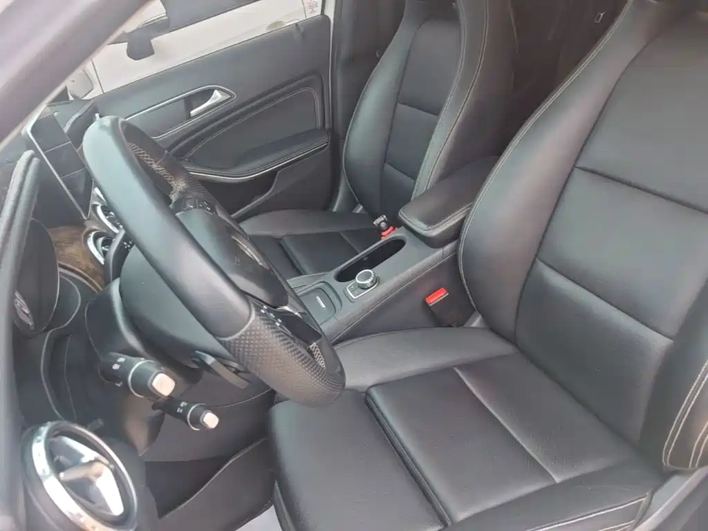 Mercedes-Benz GLA 2016 — фото 15