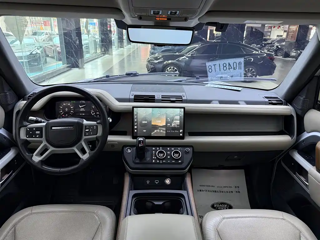 Land Rover Defender 2022 — фото 14