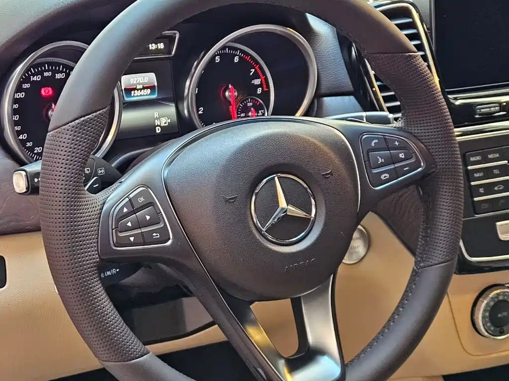 Mercedes-Benz GLE 2016 — фото 3