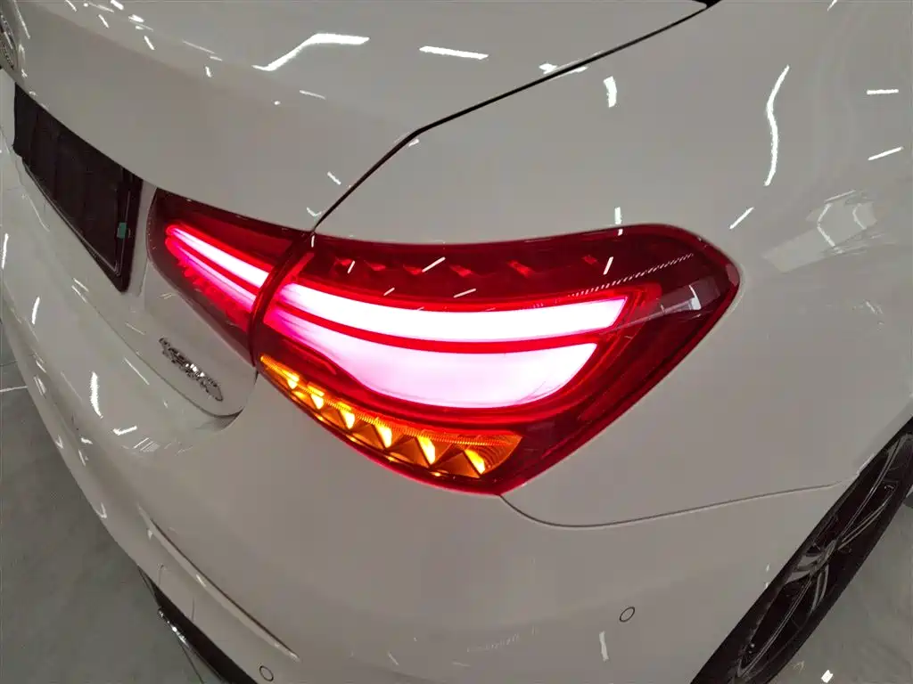 Mercedes-Benz A-Class 2025 — фото 8