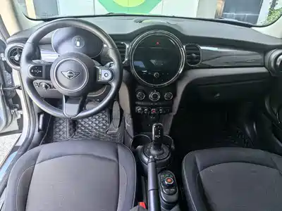 MINI MINI 2024
