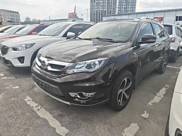 BYD S7 2016