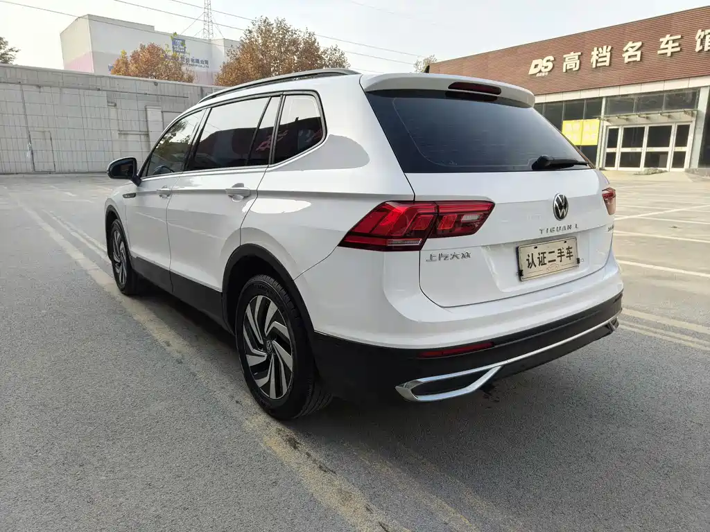 Volkswagen Tiguan L 2022 — фото 5