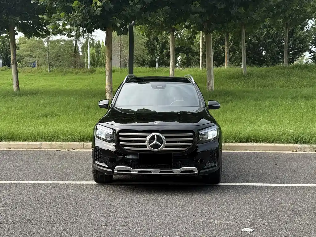 Mercedes-Benz GLB 2024 — фото 2