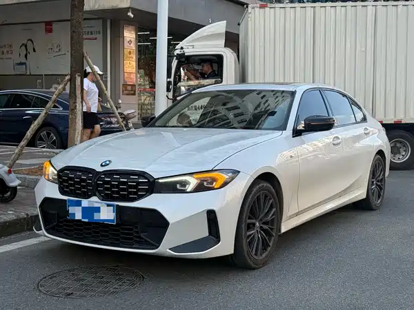 BMW 3 Series 2023