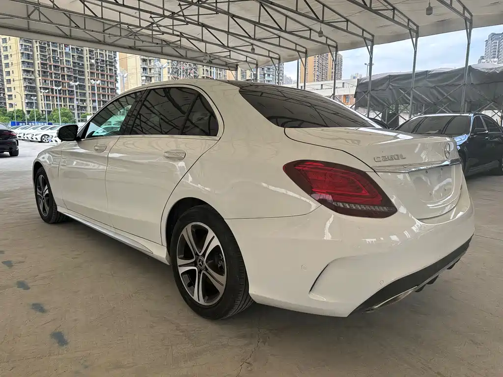 Mercedes-Benz C-Class 2020 — фото 11