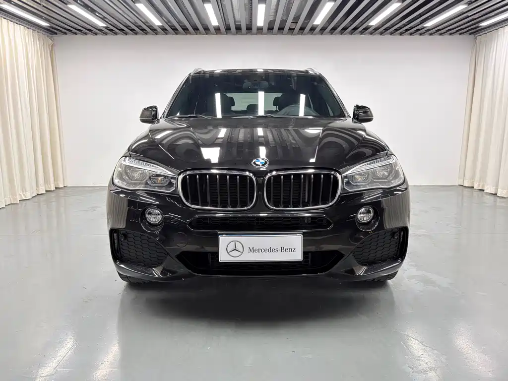 BMW X5 2018 — фото 2