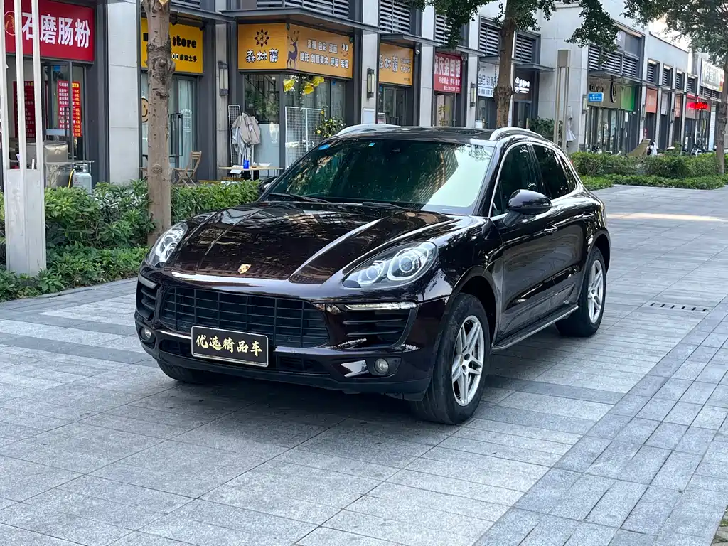Porsche Macan 2017 — фото 1