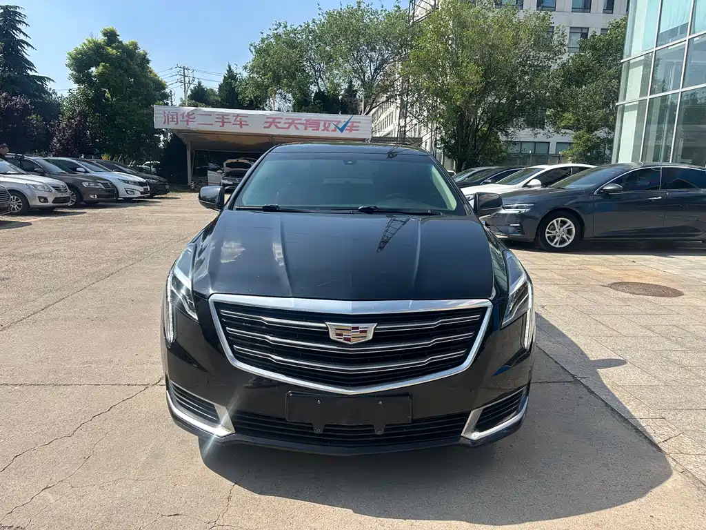 Cadillac XTS 2018 — фото 15