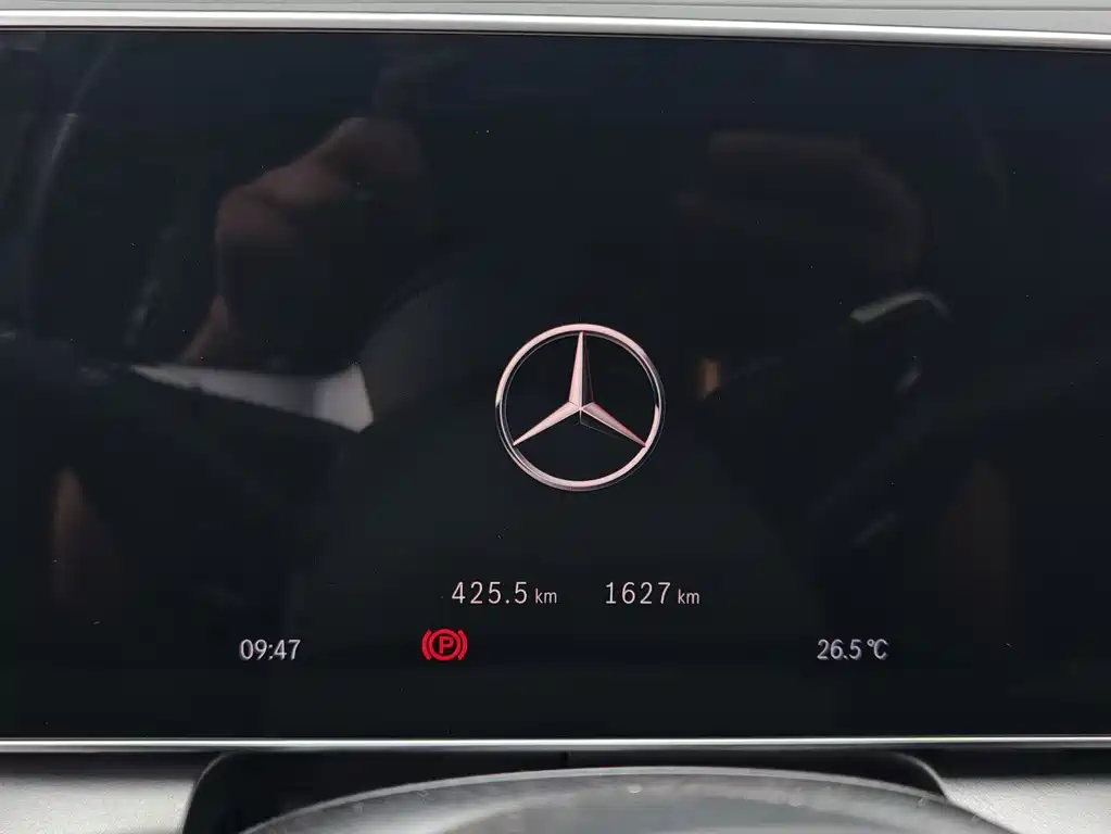 Mercedes-Benz GLC AMG 2025 — фото 10