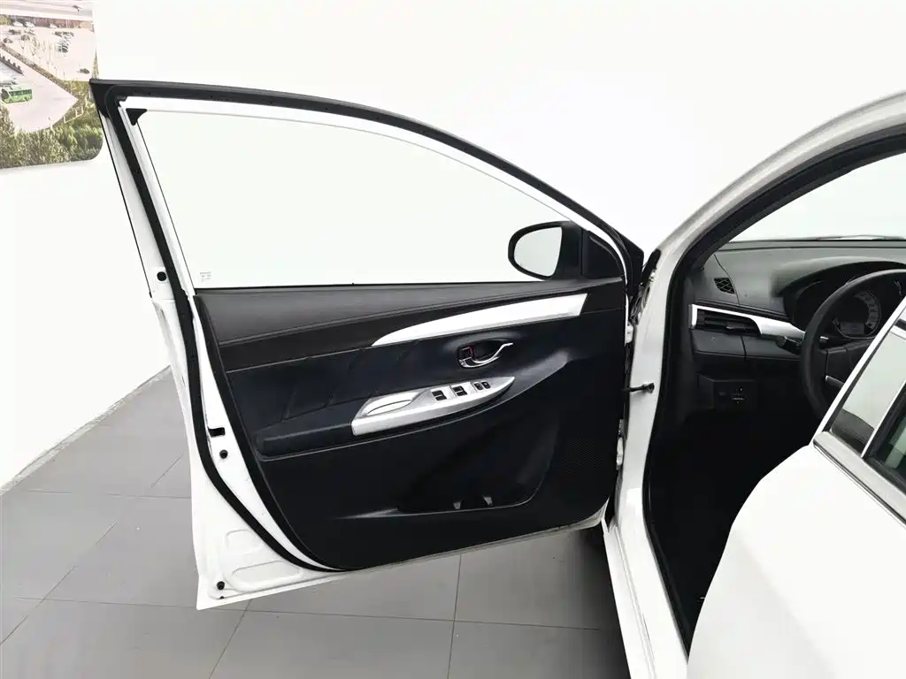 Toyota Vios 2016 — фото 8