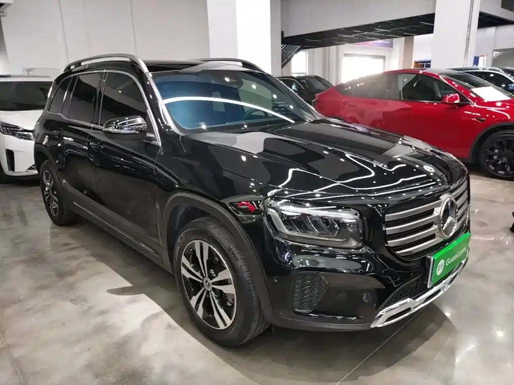 Mercedes-Benz GLB 2024 — фото 4